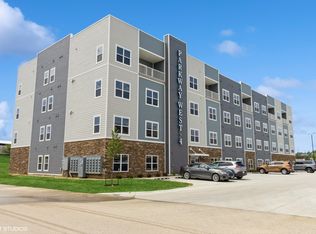 4025 Westdale Pkwy SW #1302E557B, Cedar Rapids, IA 52404