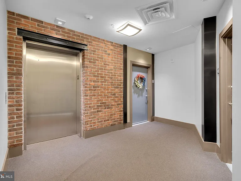 915 N Patrick St #407 — Photo 9