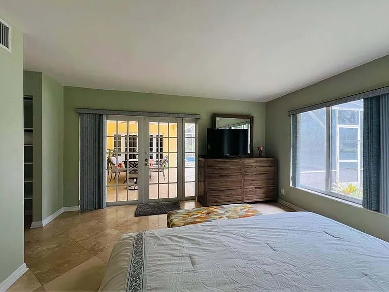7834 Edgewater Dr — Photo 22