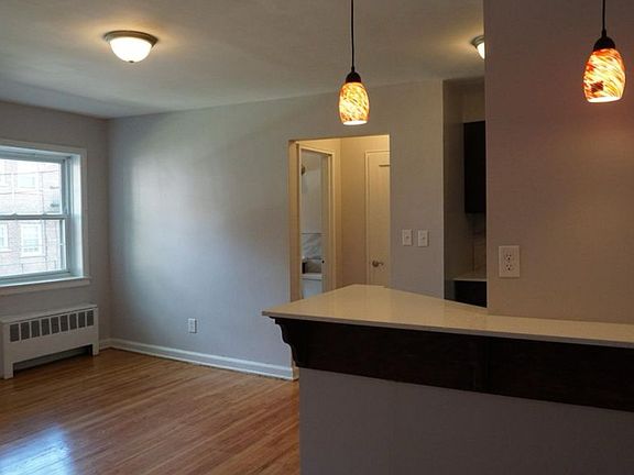 5th image of 15 Branch Brook Pl #1