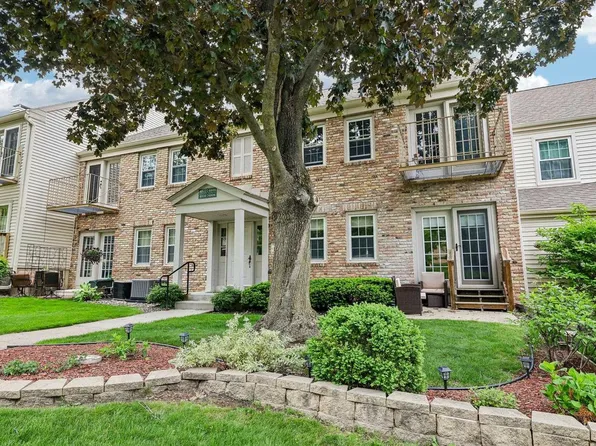 6808 Old Sauk Court, Madison, WI 53717
