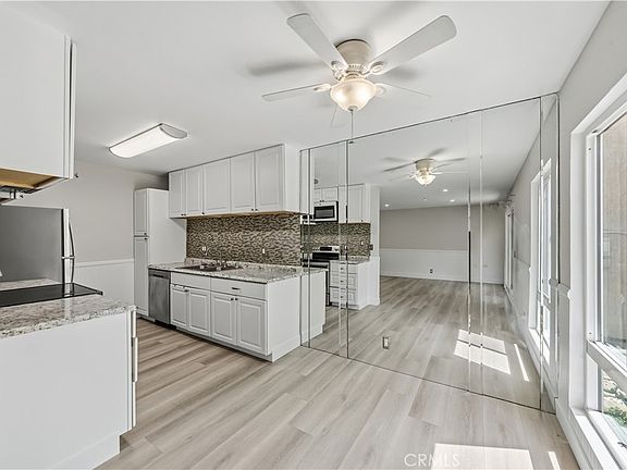 3rd image of 17054-215 Colima Rd