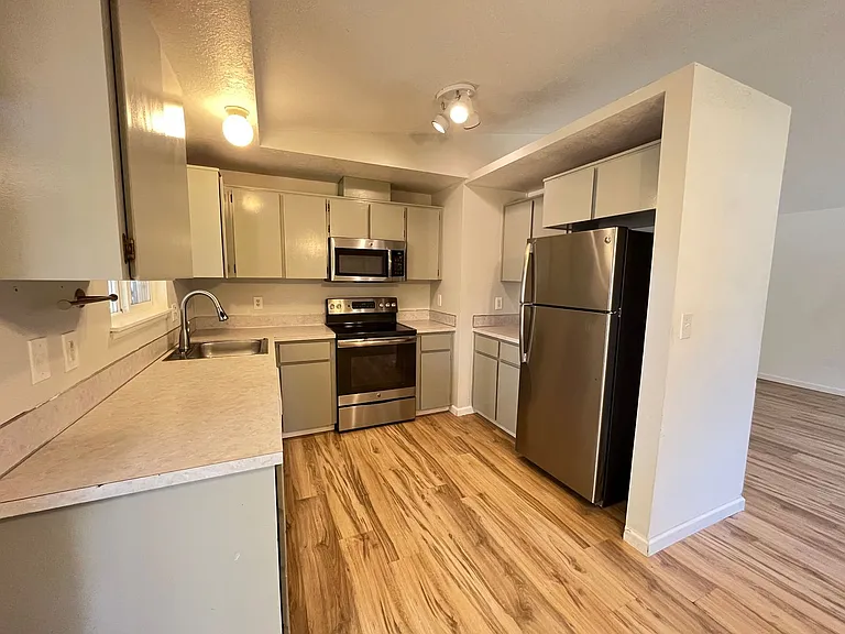 8456 SE 75th Pl — Photo 10
