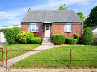 13819 Caney Ln, Rosedale, NY 11422