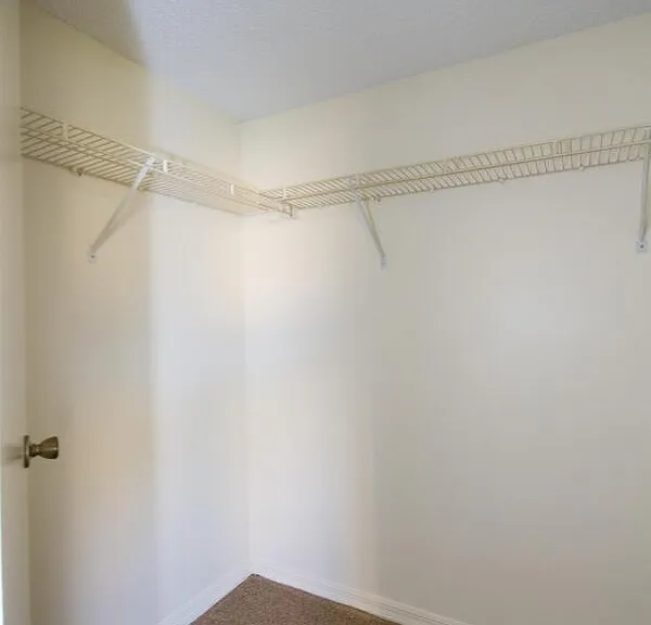 305 Manor Cir #1 — Photo 24