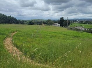 5680 Inverness Ave, Santa Rosa, CA 95404