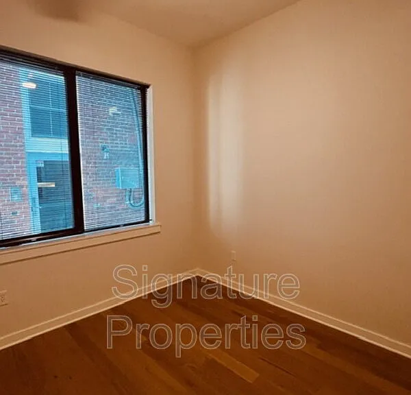 712 High St #4 — Photo 8