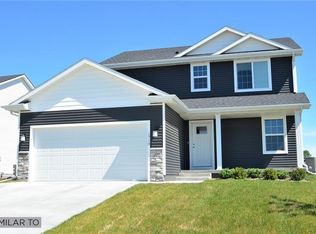 610 Gray Ave, Waukee, IA 50263