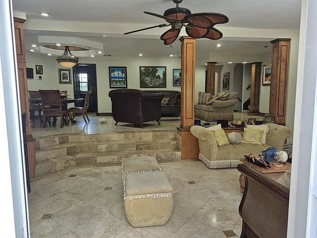 11081 SW 30th Ct — Photo 7