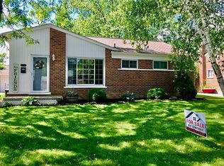 32245 Marblehead Rd, Farmington, MI 48336