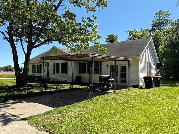 410 N Cypress St, Advance, MO 63730