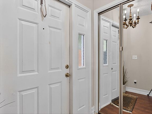 2nd image of 2122 NE 44th Street