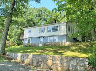 815 China Rd, Albion, ME 04910