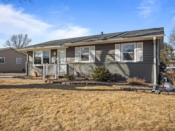 3804 N Lincoln Ave, Davenport, IA 52806