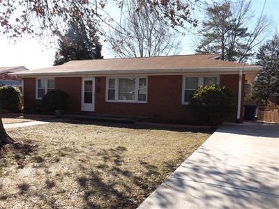 713 Lansbury Dr, Danville, VA, 24540