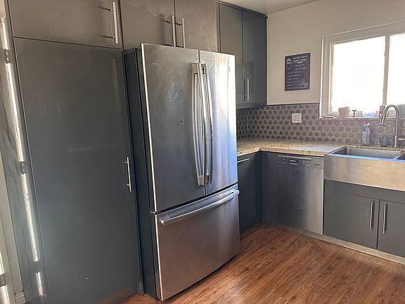 4th image of 10396 Paradise Dr