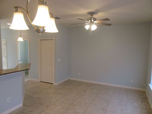 5th image of 2413 Astrid Ln