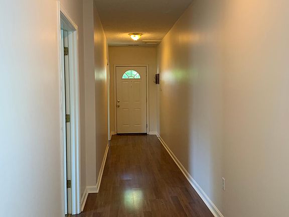 4th image of 650 Lynn St