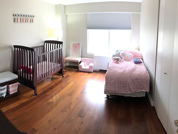 3rd image of 6933 N Kedzie Ave APT 216