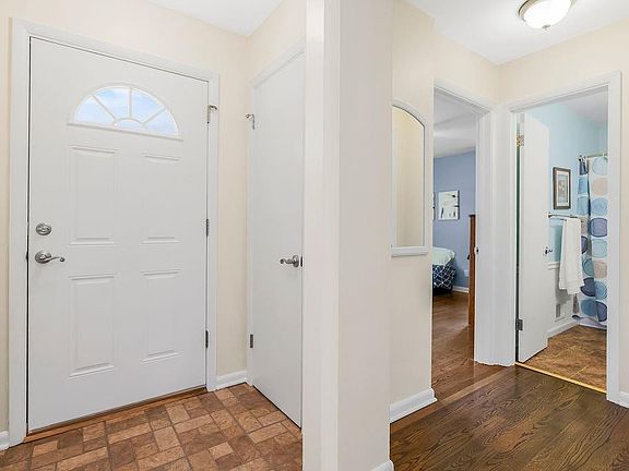 4th image of 7834 Windsor St