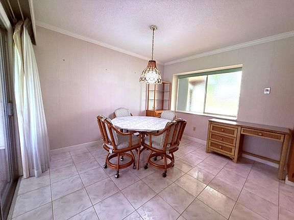 5th image of 532 SE Brookside Terrace