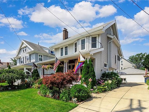 2nd image of 1538 Elbur Ave