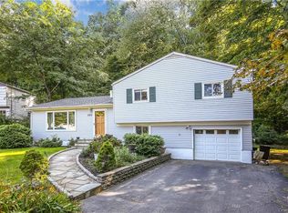 307 Alpine Dr, Cortlandt Manor, NY 10567
