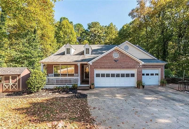 1st image of 2792 Grassland Ct NW
