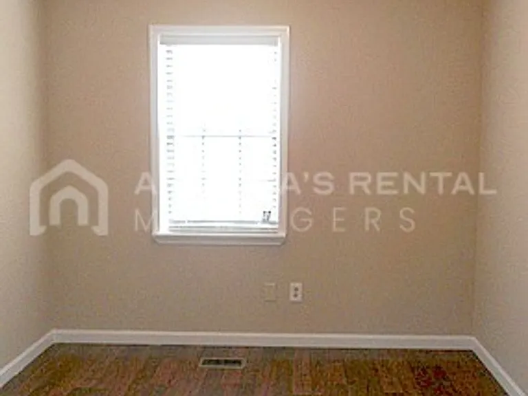 378 Jamestown Manor Dr — Photo 11