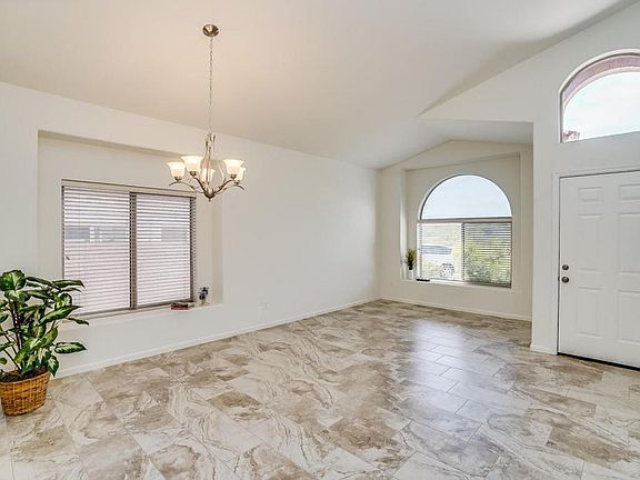 2nd image of 12084 N Jarren Canyon Way