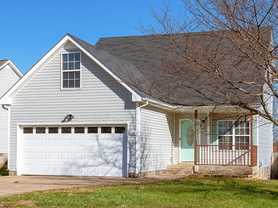 1st image of 3889 Mackenzie Dr