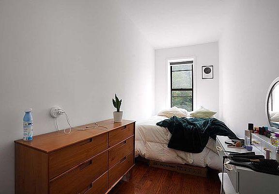 3rd image of 438 Saint Nicholas Ave #4F