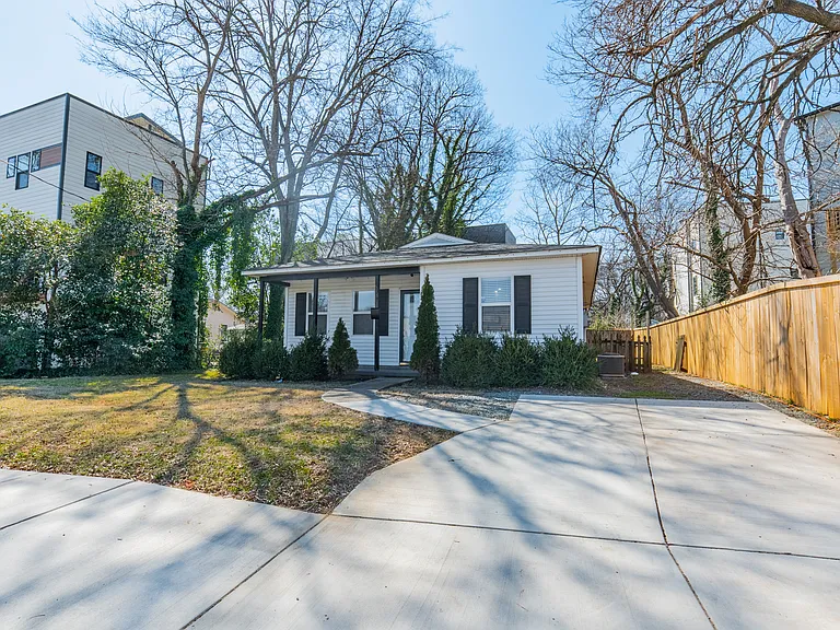 518 Parkwood Ave — Photo 15
