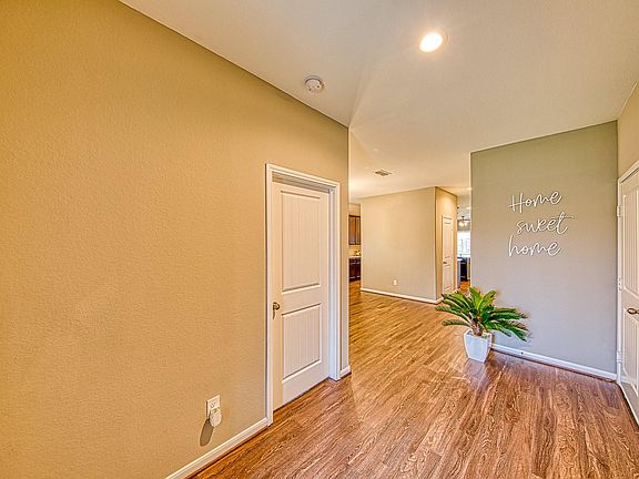 4th image of 1415 Wheatland Terrace Ln