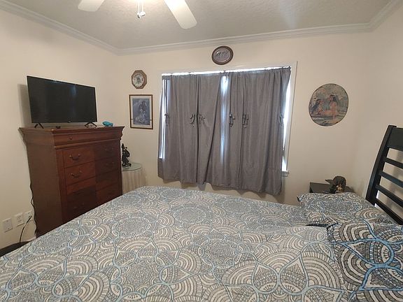 4th image of 1602 Kecia Way