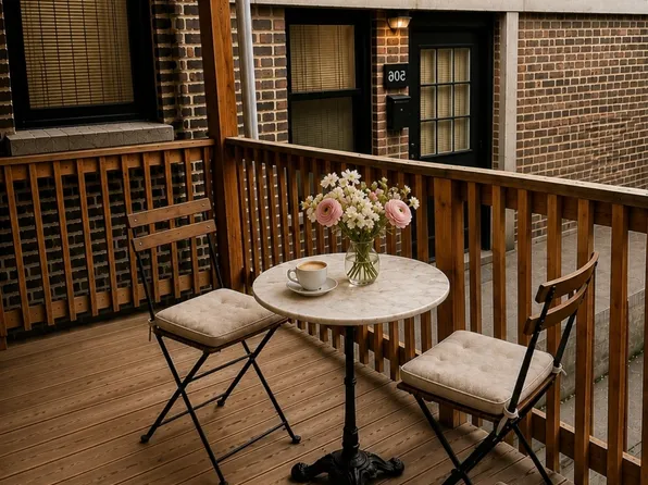 506 N May St Unit 1, Chicago, IL 60642