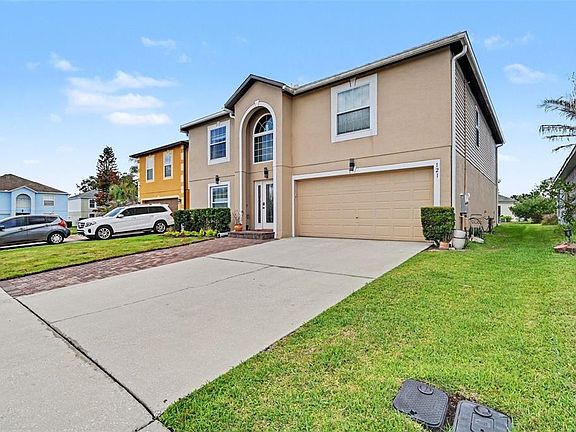 3rd image of 121 Mayfield Dr