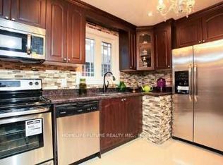 916 Danforth Rd, Toronto, ON M1K 1H9