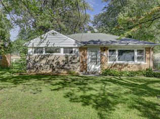 284 Minocqua St, Park Forest, IL