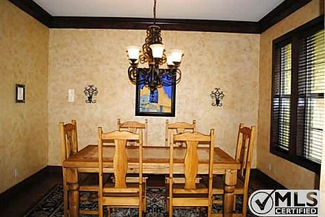 5th image of 149 Oakwood Creek Ln