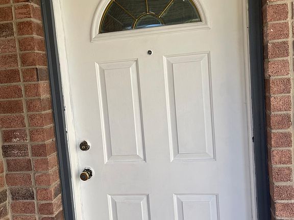 4th image of 9866 Menard Cir