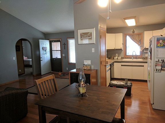 5th image of 400 W Beal St