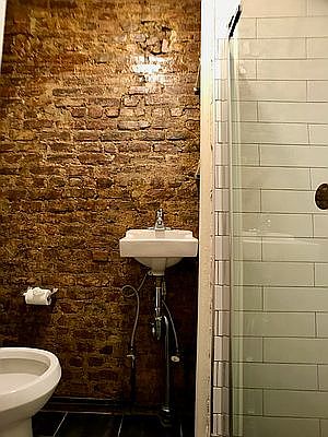 5th image of 130 Mulberry St APT 9
