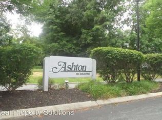 218 Stone Hurst Ct, New Castle, DE 19720