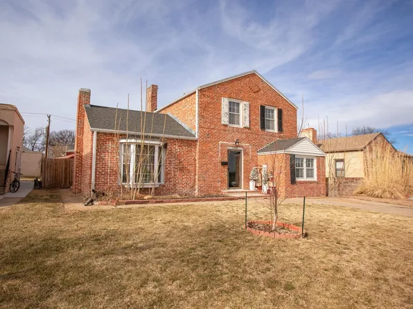 1208 E 1st St, McCook, NE 69001