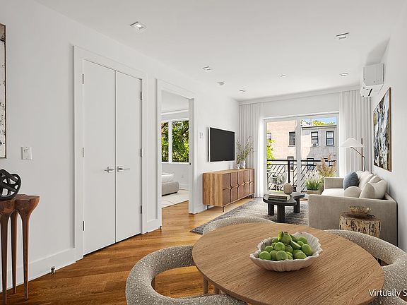 2nd image of 553 W 182nd St #4R