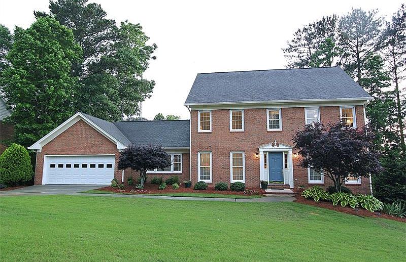 1st image of 230 Amsterdam Dr
