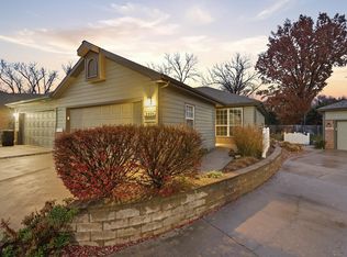 2828 Kelly Cir, Manhattan, KS 66502