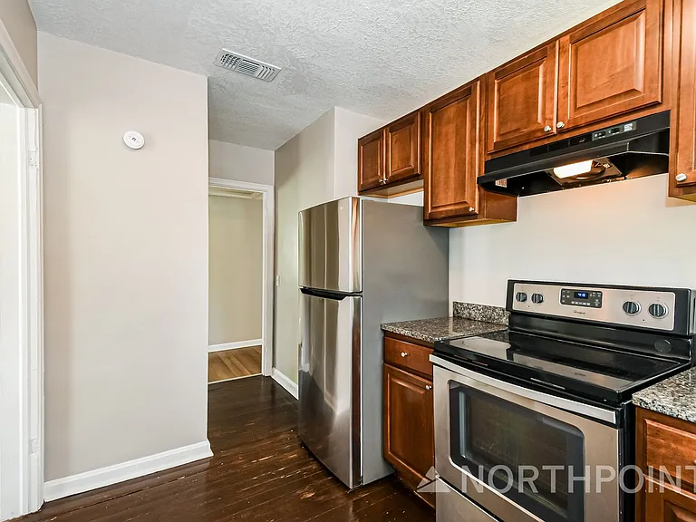 5709 Milmar Dr S — Photo 5
