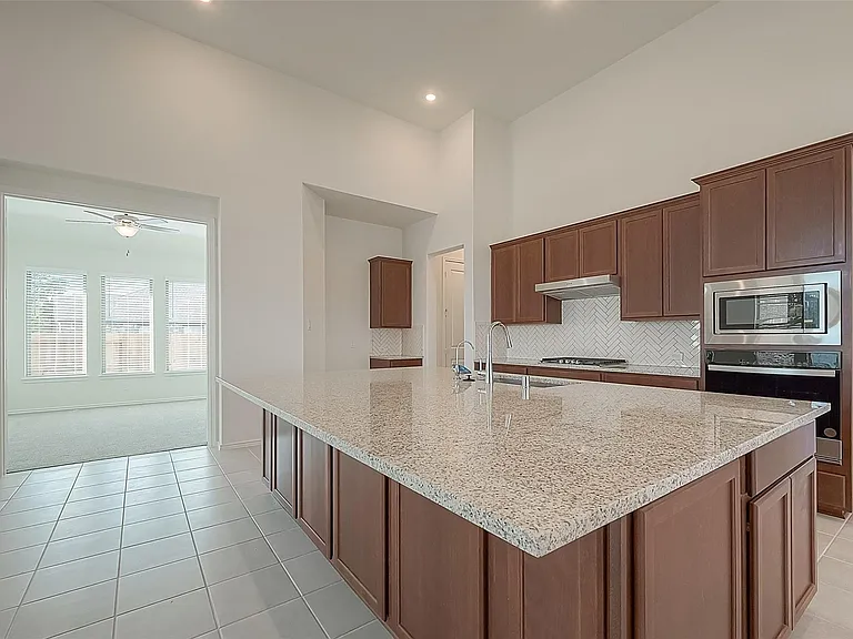 1303 Munson Valley Rd — Photo 14